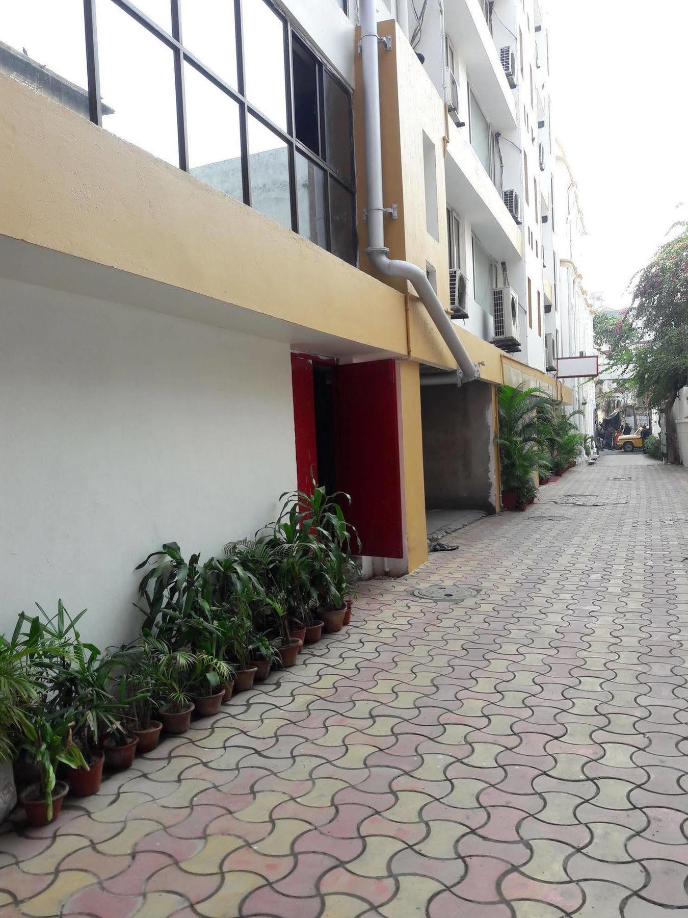 Astoria Hotel Calcutta Extérieur photo